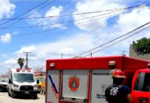 Bomberos sofocan incendio en viviendas en concurrido sector popular