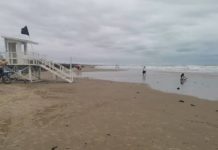 Bandera negra en Playa Miramar