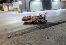 Impactan a motociclista y sale lesionado