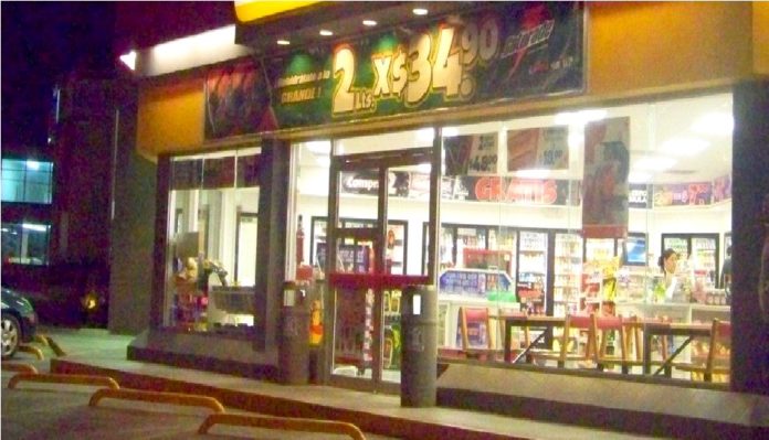 Rateros siguen atracando tiendas comerciales y de conveniencia