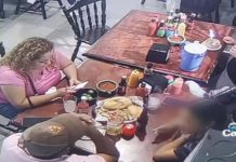 Denuncia a personas pagar con billete falso de 100 dólares.