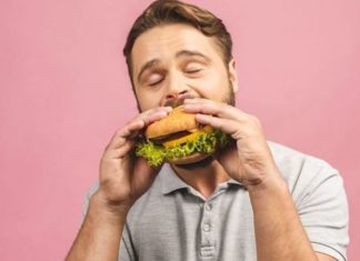 Por qué el cerebro es adicto a la comida ultraprocesada (y qué funciones puede alterar)