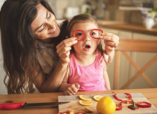 Más frutas y verduras y menos procesados: las claves de una dieta saludable para evitar un cuadro grave de COVID-19