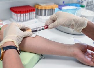 Científicos identifican un anticuerpo que consideran capaz de proteger contra una amplia gama de variantes del coronavirus
