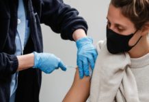 Rusia prepara una nueva vacuna anticovid contra la variante Delta