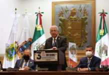 Rinde Sanmiguel tercer informe de gobierno; destaca apoyos a la educación y la salud