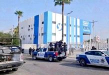 Arrestan a sujeto por molestar a su amasia y escandalizar