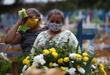 Vacuna bajó los contagios, pero sigue registrándose muertes