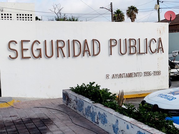 Detienen a sujeto por alterar el orden público y molestar personas