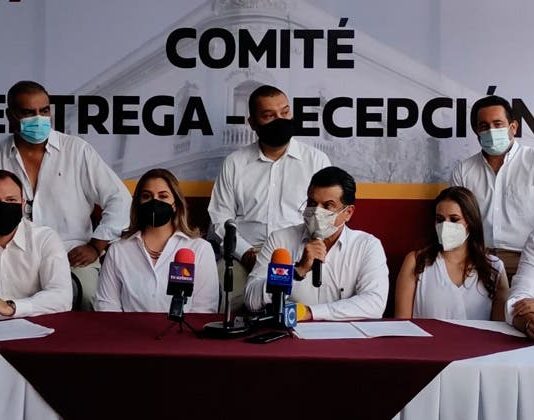 Alcalde electo de Victoria presenta a equipo de transición