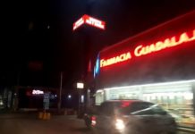 Ratero logra darse a la fuga con dinero tras asaltar un comercio
