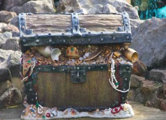 Arqueólogo aficionado halla tesoro previkingo de objetos de oro