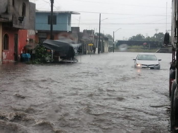 calle inundada