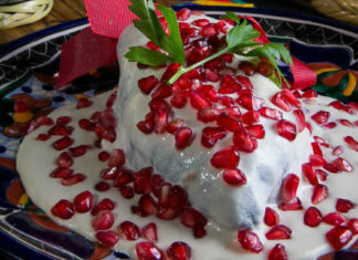 Narra el origen de la cena de Independencia y su variedad gastronómica