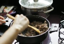 El peligro de los “químicos eternos” que tenemos en nuestras casas (y la larga carrera por deshacerse de ellos)