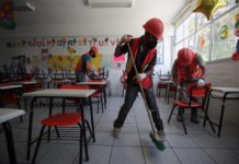 Covid cierra 3 escuelas de Tamaulipas