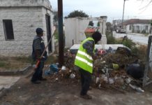 Realizan limpieza en panteones municipales, se reportan listos para Día de Muertos.