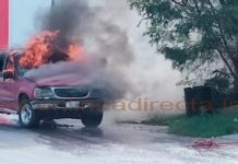 Bomberos sofocan fuego en unidad