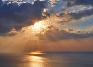 Un estudio constata que la Tierra refleja menos luz por el cambio climático