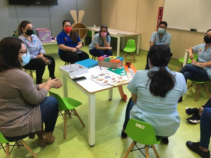 DIF-045-2021.-Personal de CATAM del DIF Tamaulipas, reciben curso de capacitación por especialistas del Centro de Autismo Teletón (6)