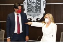 Alcalde Carlos Peña Ortiz, nombra a primeros funcionarios Municipales