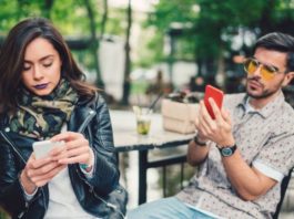 Tranquilo, tu teléfono inteligente no te está haciendo menos inteligente