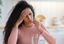 Por qué no debemos tomar paracetamol para combatir la resaca (y qué alternativa es mejor)