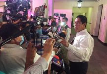 González Valderrama se reúne con Cabeza de Vaca