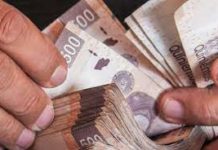 Morena propone reducir el sueldo a Cabeza de Vaca
