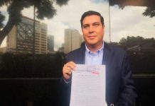 Primo de Cabeza de Vaca denuncia ante la FGR a Alejandro Rojas