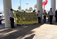 Maestros de inglés protestan desde el Congreso contra la SET