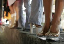 Son mayoría las mujeres dedicadas al sexo servicio