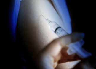 Coronavirus: qué responder a quienes todavía dudan si vacunarse contra la covid-19