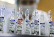 Coronavirus: por qué Rusia tiene tan poca población vacunada pese a que desarrolló una de las primeras vacunas contra la covid-19