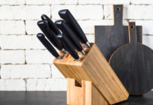 Crean un cuchillo de madera casi 3 veces más afilado que uno de acero inoxidable