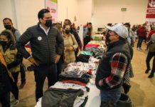 Inauguró Alcalde Bazar Invernal para apoyar a abuelitos creadores