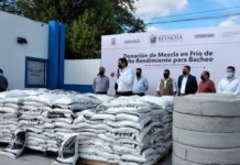 Recibe Ayuntamiento donación de la AMIC para trabajos de bacheo