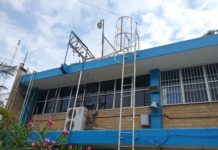 Sin luz tres escuelas de educación básica en Tampico
