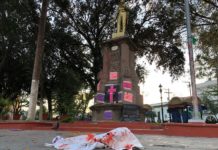 Vandalizan monumento de Benito Juárez en Plaza Principal
