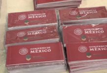 Fiesta….Llegan las becas Benito Juarez