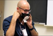 Patentan un cubrebocas con el que se puede comer sin retirarlo