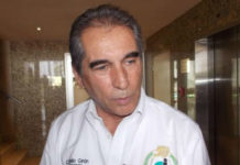 Centros de salud municipales no funcionan, dice empresario