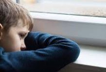 COVID-19 deja estela de daños emocionales en niños y adolescentes