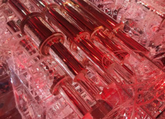 Una señal que se creía que proviene de la materia oscura probablemente tiene otro origen