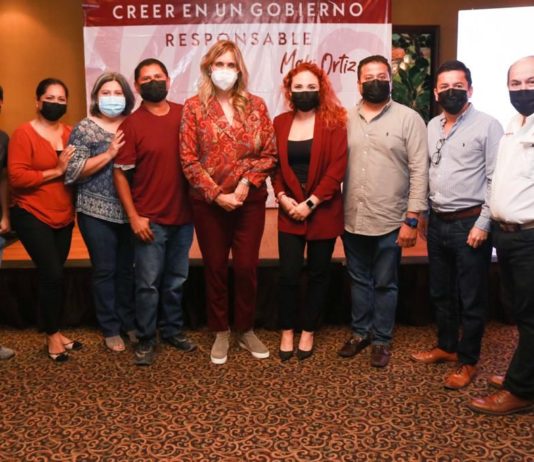 Maestros matamorenses reciben con entusiasmo a Maki Ortiz