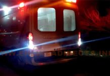 Auxilia unidad médica a persona atropellada