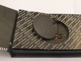 Qué son los colgantes “anti-5G” y qué peligros implican para la salud