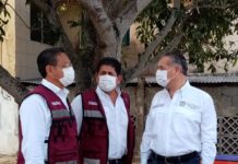 Vecinos de fraccionamiento piden topes por riesgo a los niños y abuelitos