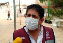 Piden a la población a no robarse adornos navideños.