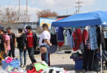 Compras navideñas en Tianguis